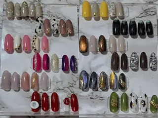 ネイル 島屋 千奈美のネイルデザイン