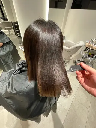 セミロング 根本 彩永のヘアスタイル