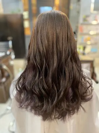 ロング パーマ 仲矢 あゆ美のヘアスタイル