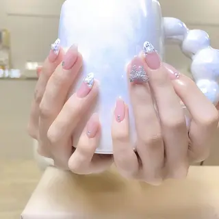 ネイル 🤩 Yuliaユリアのネイルデザイン