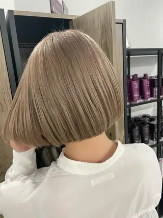 ショート カラー パーマ ヘアアレンジ メンズ キッズ ネイル マツエク・マツパ アイブロウ 🐺ウルフ×ハイトー ン🖤Yukinoのヘアスタイル