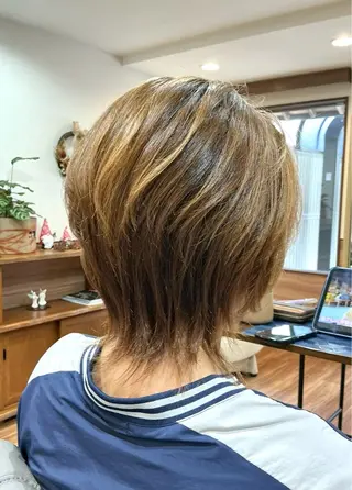 ショート カラー Annon プライベートサロンのヘアスタイル