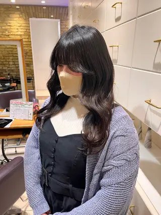 ロング hair make BEHIVE ichibancho AVEDA所属・渡邉  日向子 ・レイヤー、縮毛矯正のヘアスタイル