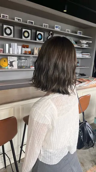 カラー 萩野 あやのヘアスタイル