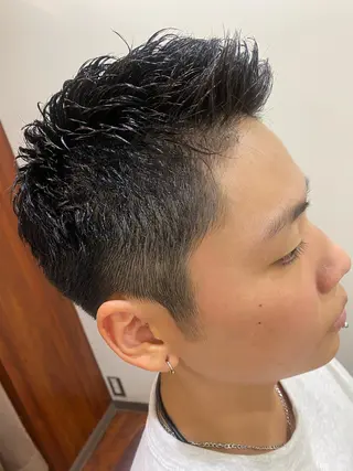 ショート 銀座マツナガ新宿野村ビル店所属・メンズカットなら 桃井大輔のヘアスタイル