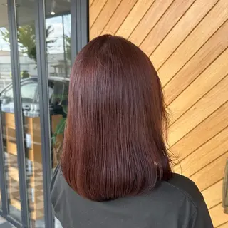 ミディアム カラー basho岡本 菜那のヘアスタイル