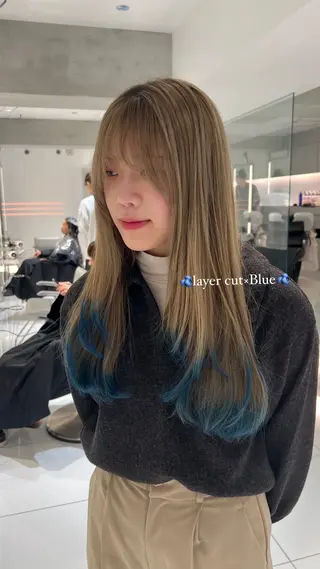 セミロング カラー 🦄Rena 🦄のヘアスタイル