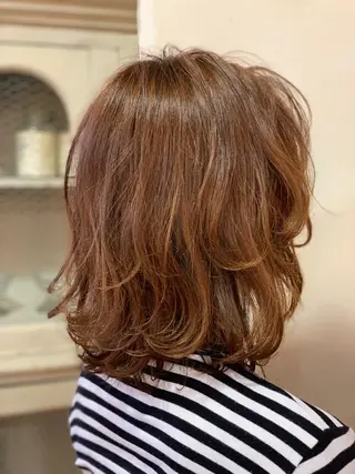 ミディアム カラー 森 早希絵のヘアスタイル