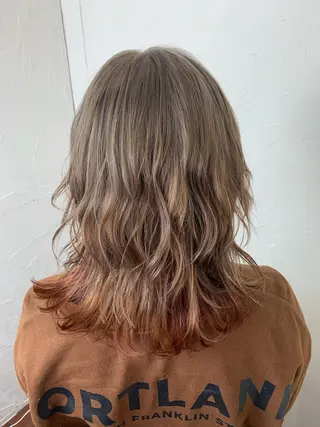 ミディアム カラー ALO art hair所属・  AYARIのヘアスタイル