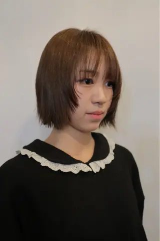 ショート ウシロダ メグミのヘアスタイル