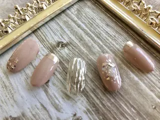 ネイル 【尾下】 ロイヤル•セラピストのネイルデザイン