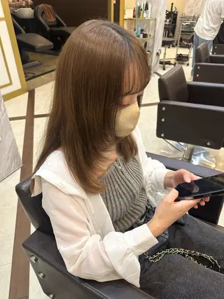 ミディアム 松井 珠莉のヘアスタイル