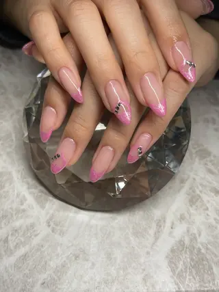 ネイル Nailsalon -Aのネイルデザイン