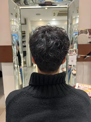 パーマ メンズ コテ巻き風パーマ 藤澤　知彌のヘアスタイル