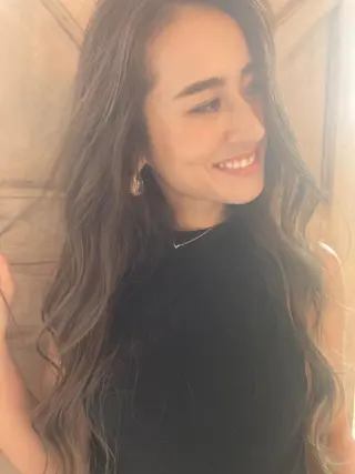 ロング カラー 柳下 涼のヘアスタイル