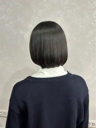 ショート Lisa /Zina 2ndのヘアスタイル