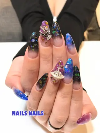 ネイル NAILSNAILS ERIKAのネイルデザイン