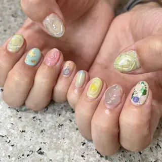 ネイル nailsalon maluriのネイルデザイン