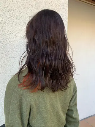 セミロング カラー ヘアアレンジ putri 川邉 優花のヘアスタイル