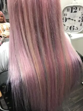 ロング カラー WEST O LAND所属・WEST OLAND 安藤のヘアスタイル