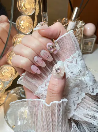 ネイル 23時まで❤︎韓国、 ワンホンネイルのネイルデザイン