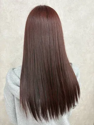 ロング カラー 小熊 夏実のヘアスタイル