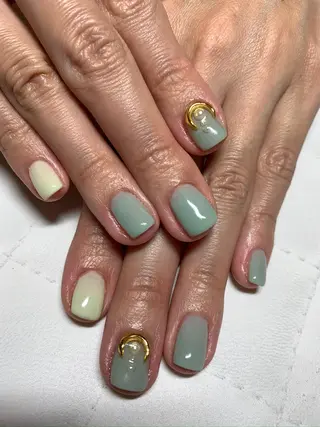 ネイル 髙城 亜紀のネイルデザイン