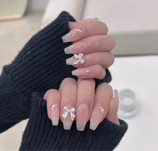 ネイル UniqueNail 長さだし専門店のネイルデザイン