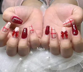 ネイル NiNa ビューティーサロン所属・Ni Naのネイルデザイン