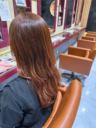 ロング カラー 七井 香奈 (なないかな)のヘアスタイル