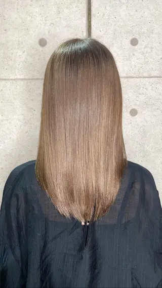 セミロング _WHITE難波店[アンダーバーホワイト]所属・艶カラー/髪質改善 /韓国風/中村嘉秀のヘアスタイル