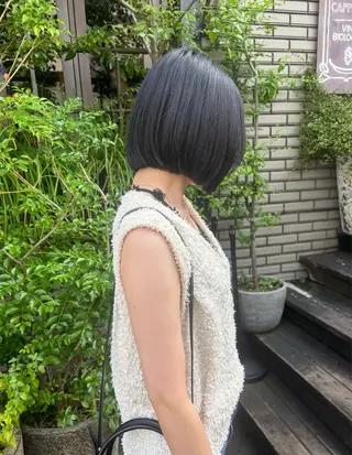 ミディアム カラー ☑️aiko【艶 カラー・ショート募】のヘアスタイル