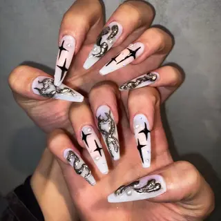 ネイル ticro所属・ヘア・ネイル yutsukIのヘアスタイル