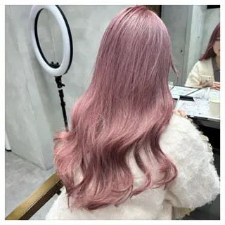 ロング カラー ショート・ハイトーン ズーキーのヘアスタイル