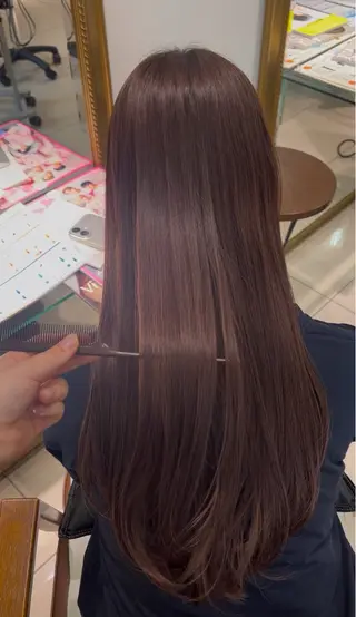 ロング 髪質改善ピンクカラー 💞はな🫧🎀のヘアスタイル