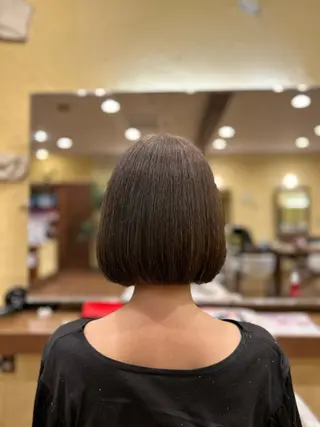 ミディアム Oggi所属・悠莉/ショート/ ボブ/レイヤーのヘアスタイル