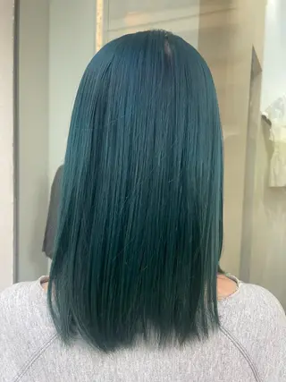 カラー CoCooN nanamiのヘアスタイル