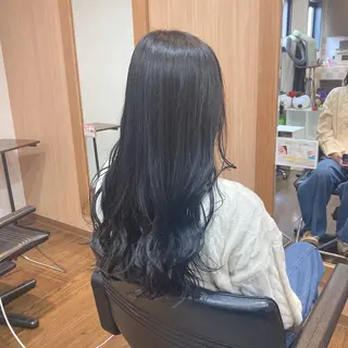 ロング MOLLASALON 浅香山店所属・ツジ モモカのヘアスタイル