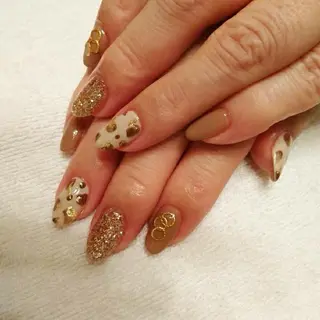 ネイル Fleur 【フルール】のネイルデザイン