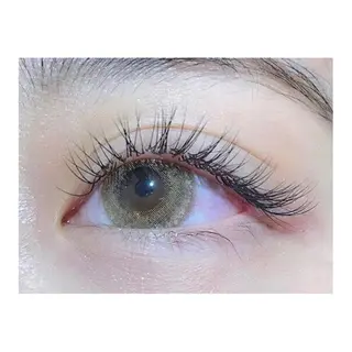 マツエク・マツパ ANNE梅田 GRACE店所属・ANNE chizuのマツエク・マツパデザイン