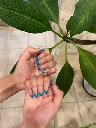 ネイル RÊVIA所属・RÊVIA (レヴィア)のネイルデザイン