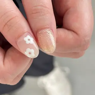 ネイル salon mowa所属・mowa 🌿‬ kanaのネイルデザイン