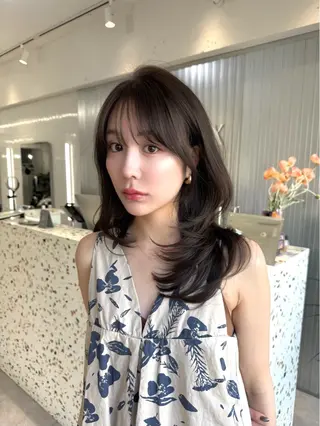 セミロング カラー ヘアアレンジ ONYX【オニキス】所属・韓国レイヤーカット/ 韓国ヘア/郷家拓斗のヘアスタイル