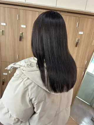 ロング カラー 藤田 侑花のヘアスタイル