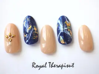 ネイル 【尾下】 ロイヤル•セラピストのネイルデザイン