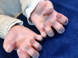 ネイル iiloo aromaworksのネイルデザイン