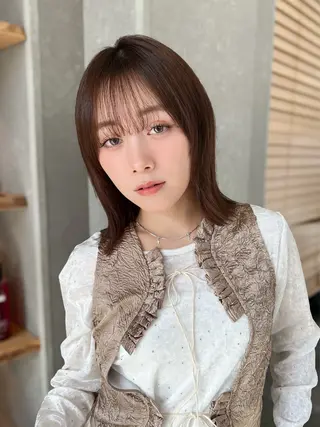 ミディアム カラー ボブ/巻ける縮毛矯正 /韓国レイヤーはなのヘアスタイル