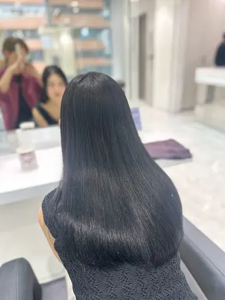 ロング カラー 赤み消し透明感🩶 銀座Ryota🩶のヘアスタイル