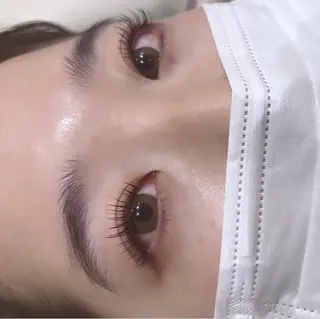 マツエク・マツパ 南 綾花の眉毛・アイブロウイメージ