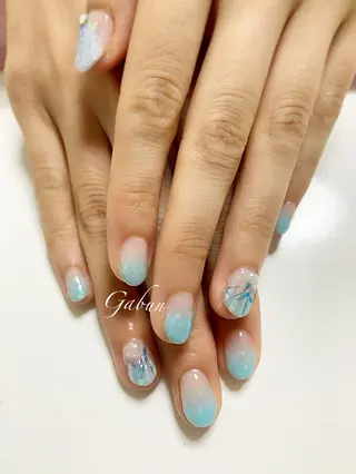 ショート LOTUS ネイルサロンのネイルデザイン